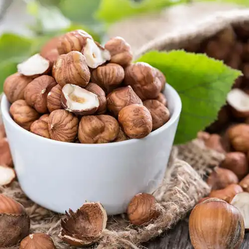 8 Amazing Benefits of Hazelnuts for Men